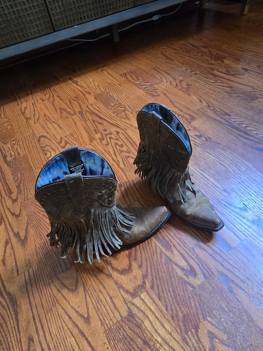 Fringe Dingo Western Boots - Brown